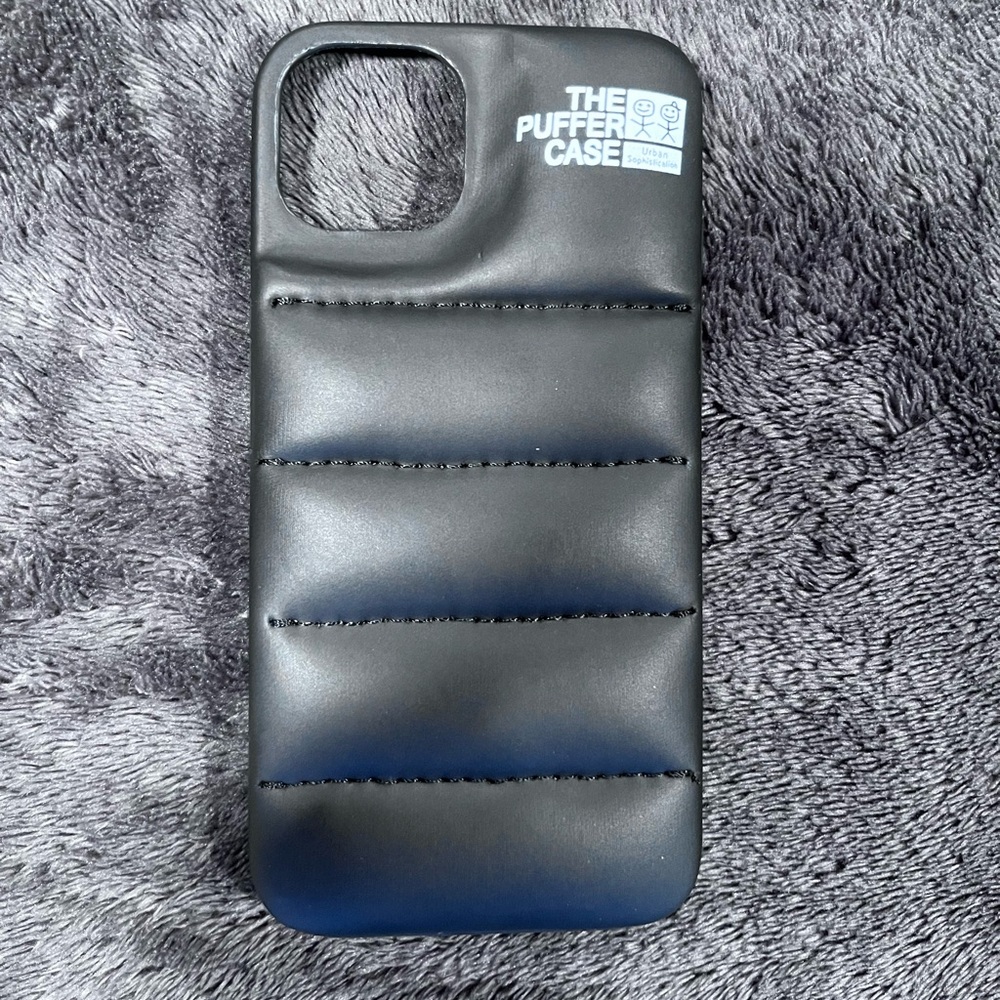 iPhone 13 case black